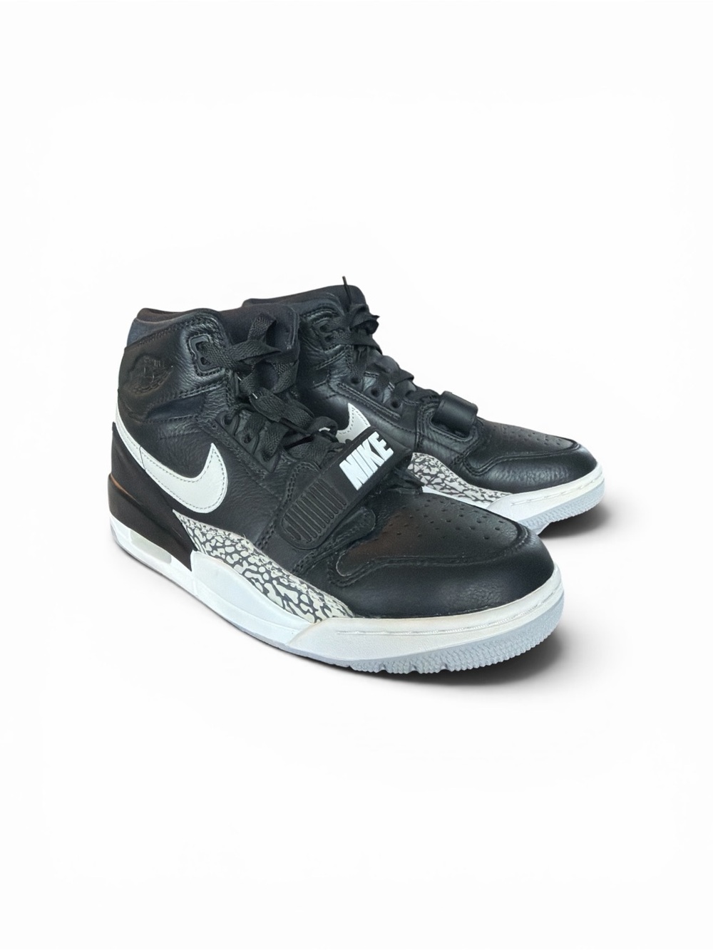 Jordan Legacy 312 High Top Black Black Cement Sneakers AV3922-001 Mens Size 8.5